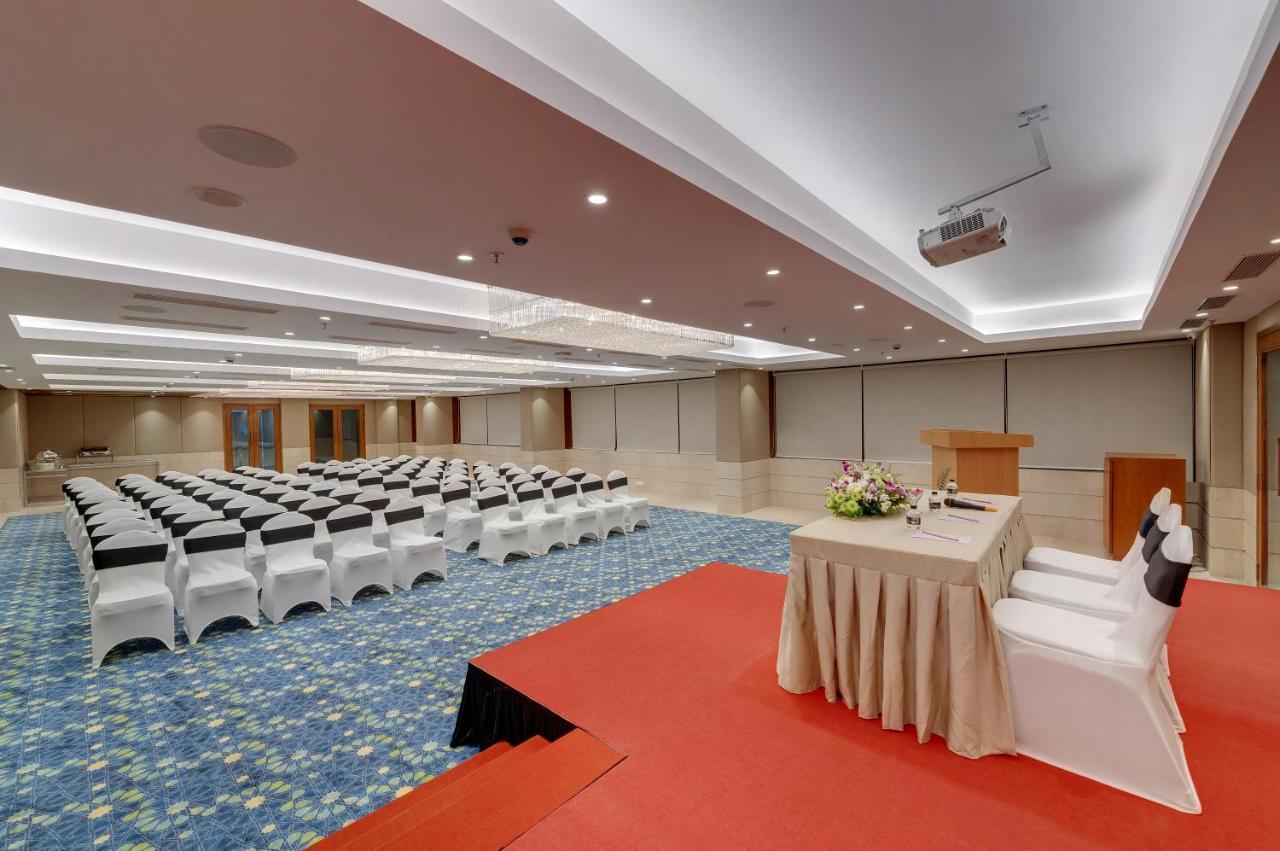 The Fern Residency Turbhe Hotel Navi Mumbai Exterior photo